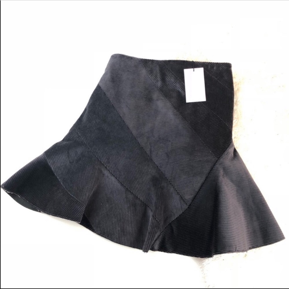J.W. Anderson Gray Spiral Skirt 2 - Picture 4 of 6